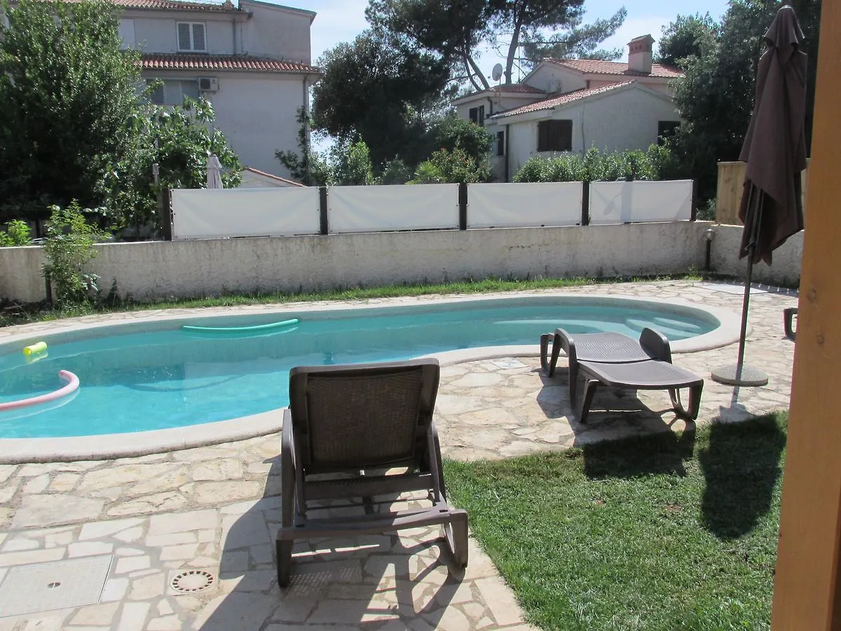 Guesthouse Suzy Pula Penzion
